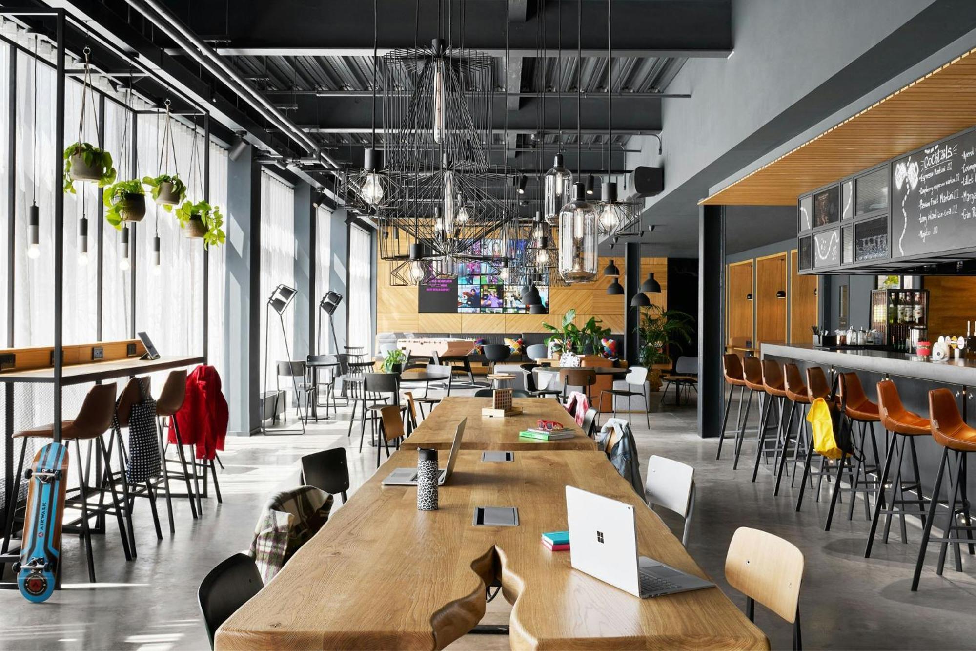 Hotel Moxy Bristol Zewnętrze zdjęcie